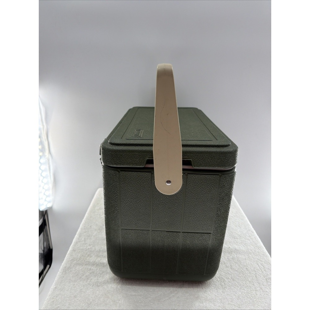 Vintage  Coleman Hard Plastic Cooler Avocado Green Model 5277 28 Quart Cooler